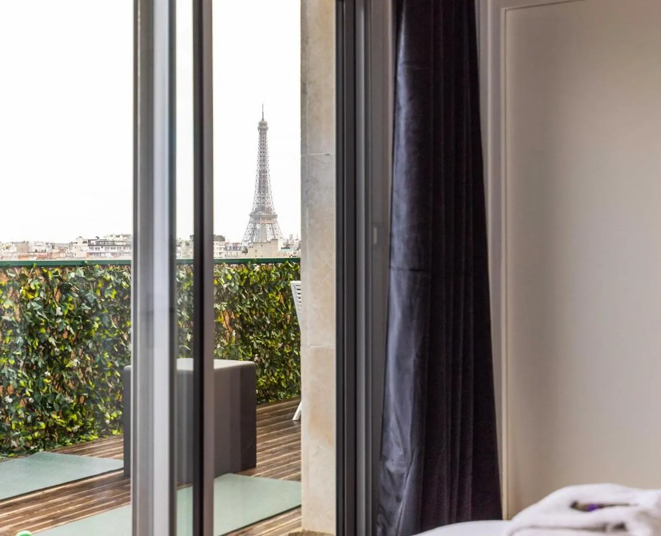 Charming Duplex - 1Br-4P - Eiffel Tower View Apartment Paris 0*,  France
